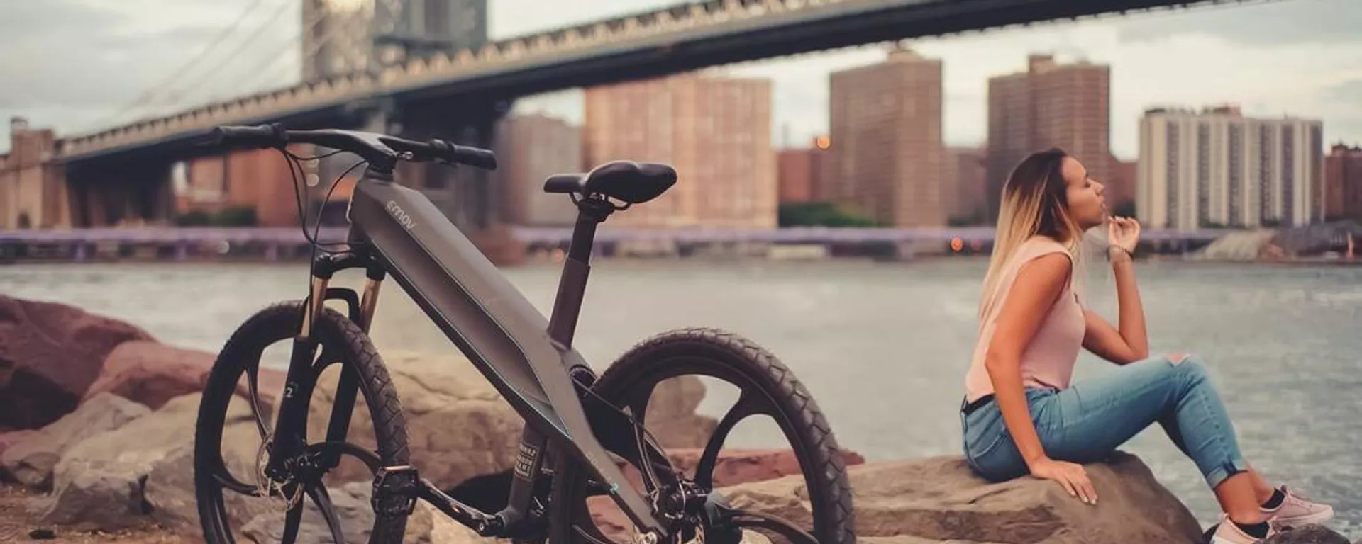 Bicicleta eléctrica de la empresa argentina Emov Bicicleta eléctrica de la empresa argentina Emov - Sputnik Mundo, 1920, 15.11.2021