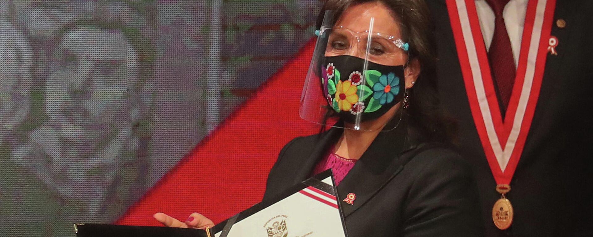Dina Boluarte, vicepresidenta de Perú - Sputnik Mundo, 1920, 19.11.2021
