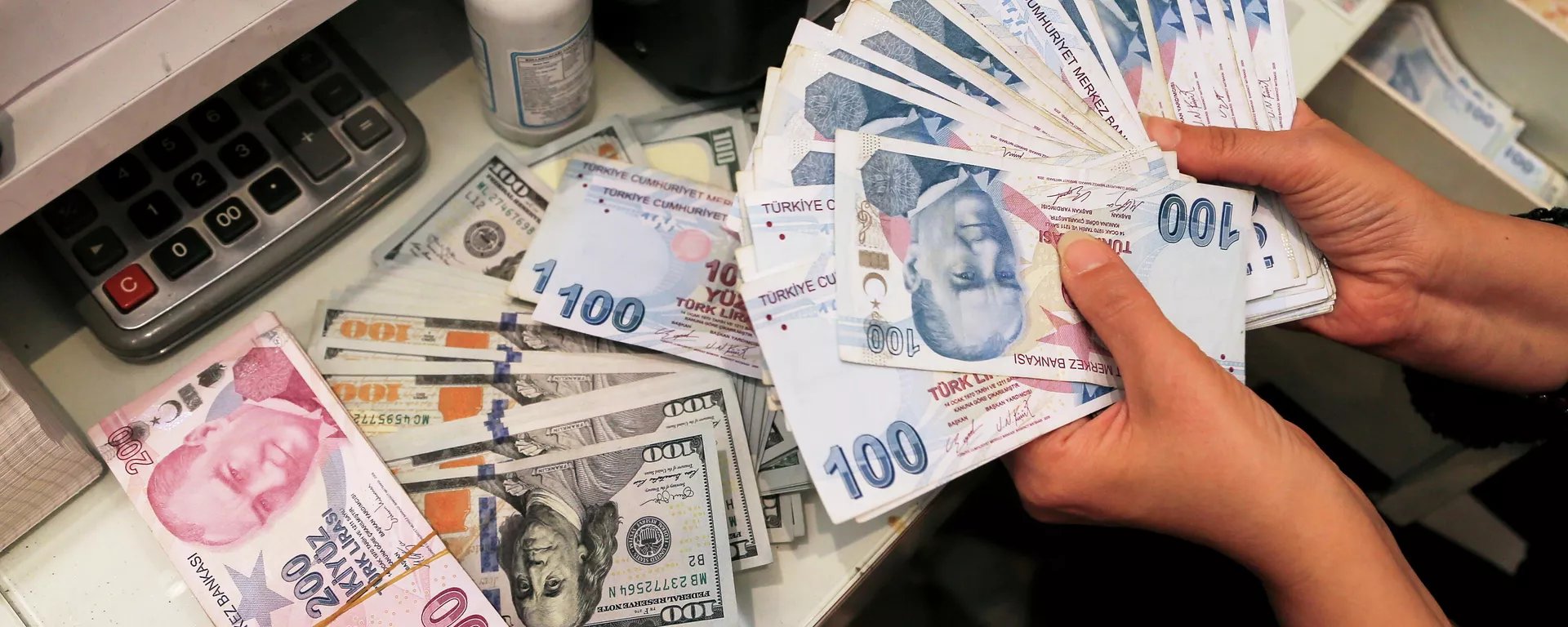 Las liras turcas Las liras turcas - Sputnik Mundo, 1920, 03.12.2021