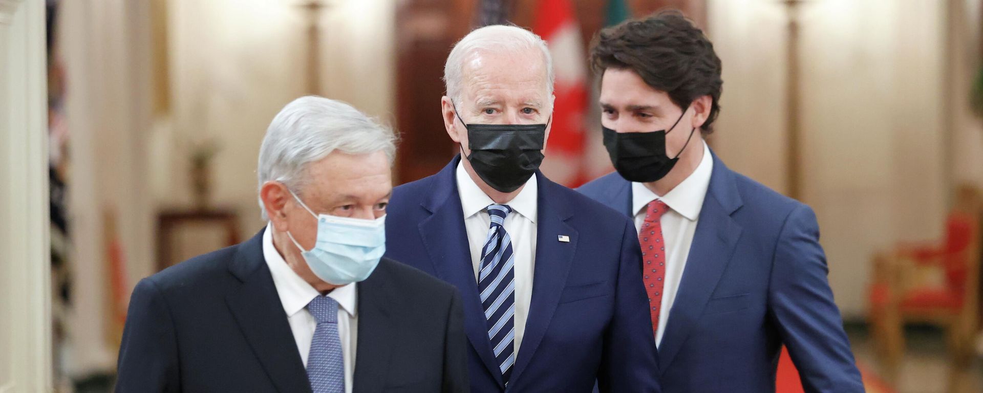 El presidente de México, Andrés Manuel López Obrador, el presidente de EEUU, Joe Biden, y el primir ministro de Canadá, Justin Trudeau El presidente de México, Andrés Manuel López Obrador, el presidente de EEUU, Joe Biden, y el primir ministro de Canadá, Justin Trudeau - Sputnik Mundo, 1920, 18.11.2021