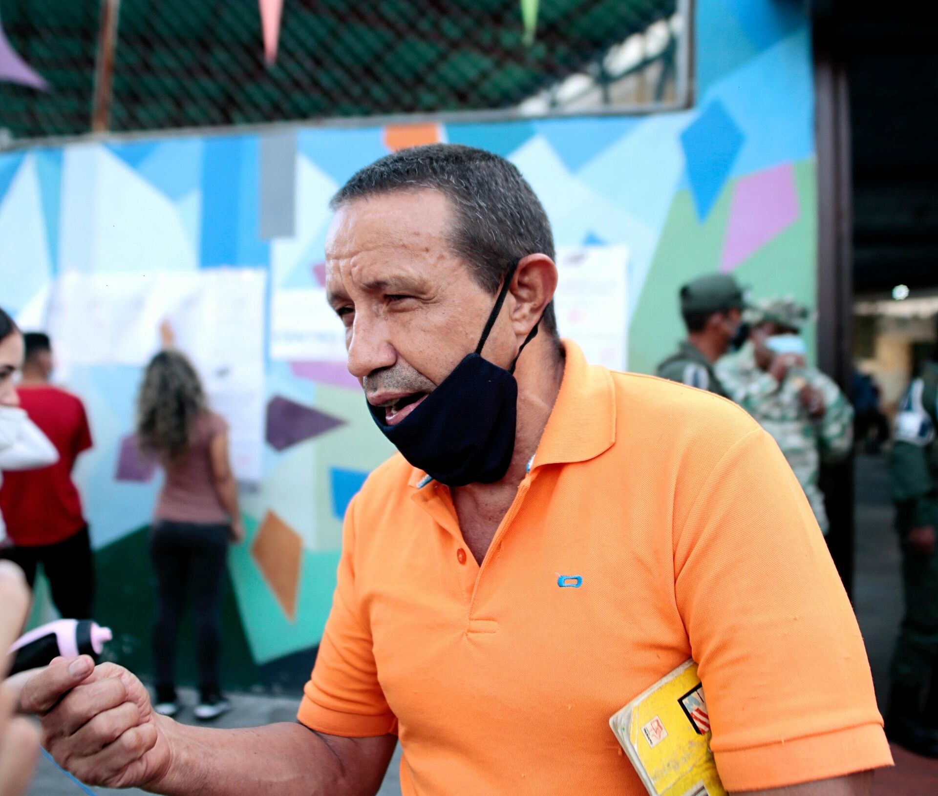 Edgar Daza, votante en el estado Miranda: Había que salir a votar Edgar Daza, votante en el estado Miranda: Había que salir a votar - Sputnik Mundo, 1920, 22.11.2021