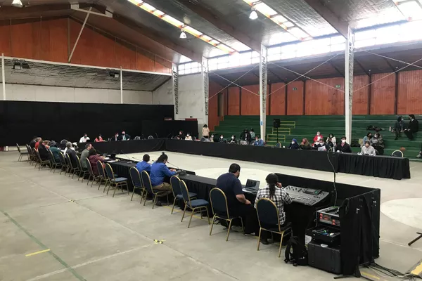 Comisión de Derechos Fundamentales de la Convención Constituyente en el Gimnasio Municipal de Laja Comisión de Derechos Fundamentales de la Convención Constituyente en el Gimnasio Municipal de Laja - Sputnik Mundo
