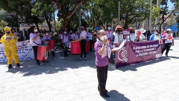 Marchas en Bolivia por el Día Internacional de la Eliminación de la Violencia contra la Mujer - Sputnik Mundo