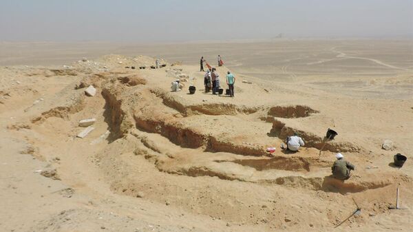 Necrópolis de Kom el-Khamasin (Saqqara, Egipto) - Sputnik Mundo