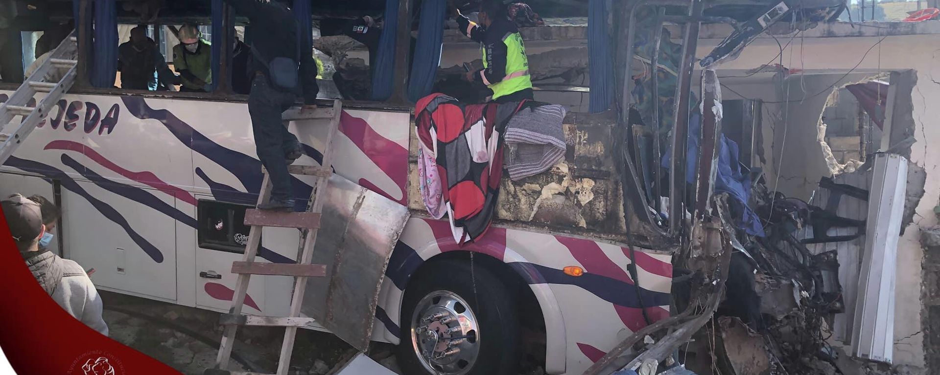 Accidente vehicular en Joquicingo, Estado de México. - Sputnik Mundo, 1920, 26.11.2021