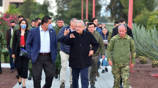 Andrés Manuel López Obrador de visita en Irapuato, Guanajuato. - Sputnik Mundo