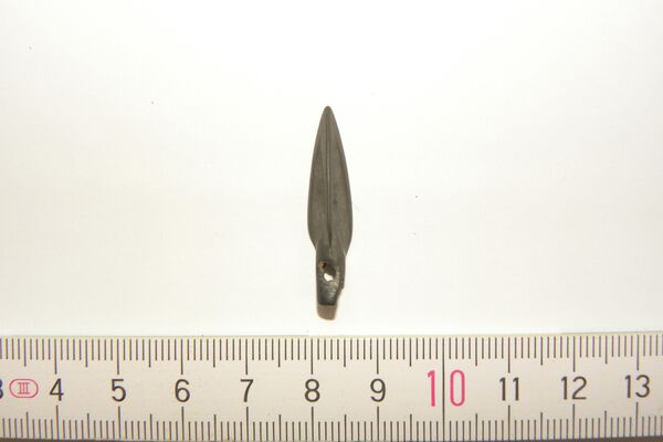 Un artefacto antiguo encontrado en el sitio de Montaña Uslán, en Rusia - Sputnik Mundo