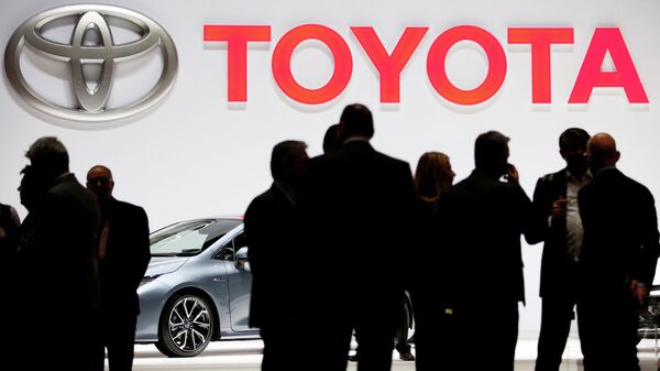 El logo de Toyota - Sputnik Mundo