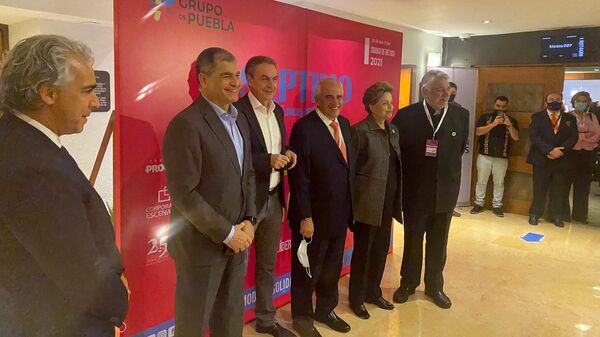 Inauguración de la cumbre del Grupo de Puebla, que contó con la participación del excandidato presidencial de Chile Marco Enríquez-Ominami, el expresidente de Ecuador Rafael Correa, el expresidente del Gobierno español José Luis Rodríguez Zapatero, el expresidente de Colombia Ernesto Samper, la expresidenta de Brasil Dilma Rousseff y el expresidente de Paraguay Fernando Lugo - Sputnik Mundo