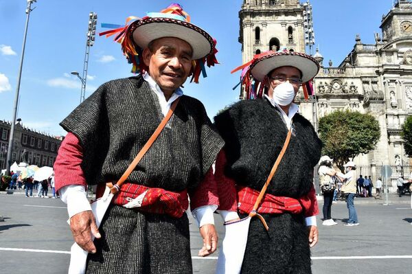 Mexicanos celebran los tres años de AMLO como presidente - Sputnik Mundo