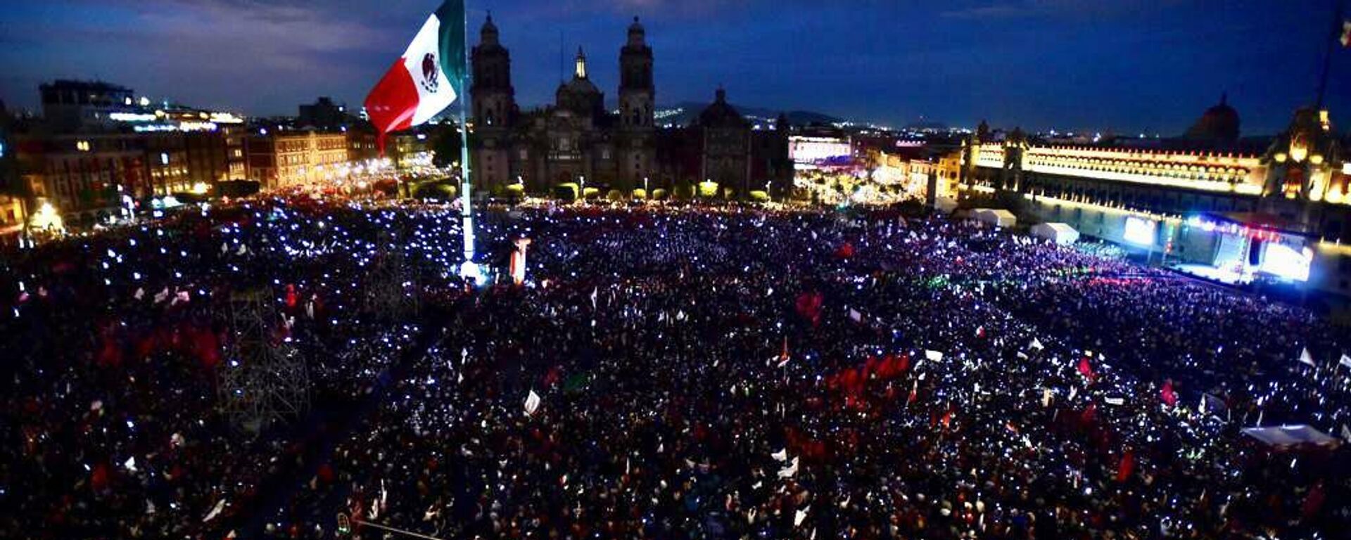 Los tres años de AMLO como presidente  - Sputnik Mundo, 1920, 15.04.2022