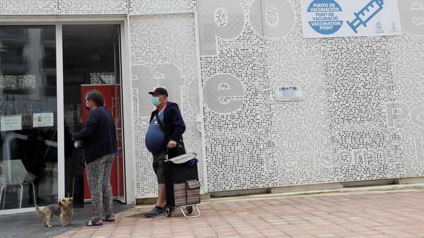 El centro de vacunación en Benidorm - Sputnik Mundo