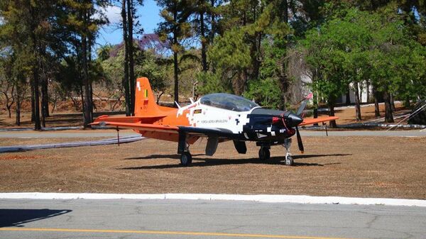 El T-27M Tucano de la Fuerza Aérea Brasileña (FAB) - Sputnik Mundo