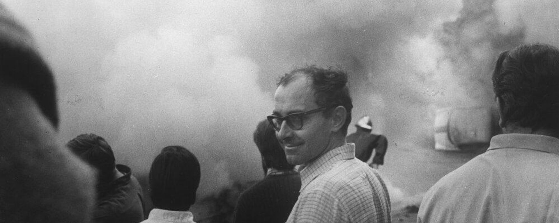 El cineasta francés Jean-Luc Godard. - Sputnik Mundo, 1920, 03.12.2021