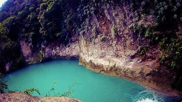 Una de las cuencas de Bassin Bleu, Haití - Sputnik Mundo