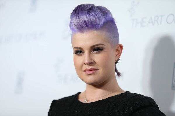 La hija del rockero Ozzy Osbourne, la cantante Kelly Osbourne, en la gala The Art of Elysium Heaven, celebrada en California. - Sputnik Mundo