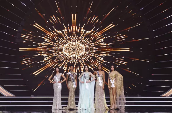 Las cinco finalistas de Miss Universo 2021 son Miss India, Harnaaz Sandhu, Miss Sudáfrica, Lalela Mswane, Miss Paraguay, Nadia Ferreira, Miss Colombia, Valeria Ayos y Miss Filipinas, Beatrice Luigi Gomez. Las cinco finalistas de Miss Universo 2021 son Miss India, Harnaaz Sandhu, Miss Sudáfrica, Lalela Mswane, Miss Paraguay, Nadia Ferreira, Miss Colombia, Valeria Ayos y Miss Filipinas, Beatrice Luigi Gomez. - Sputnik Mundo