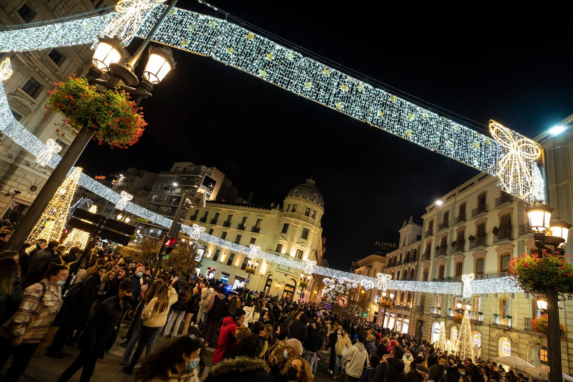 La iluminación navideña de Granada - Sputnik Mundo, 1920, 13.12.2021