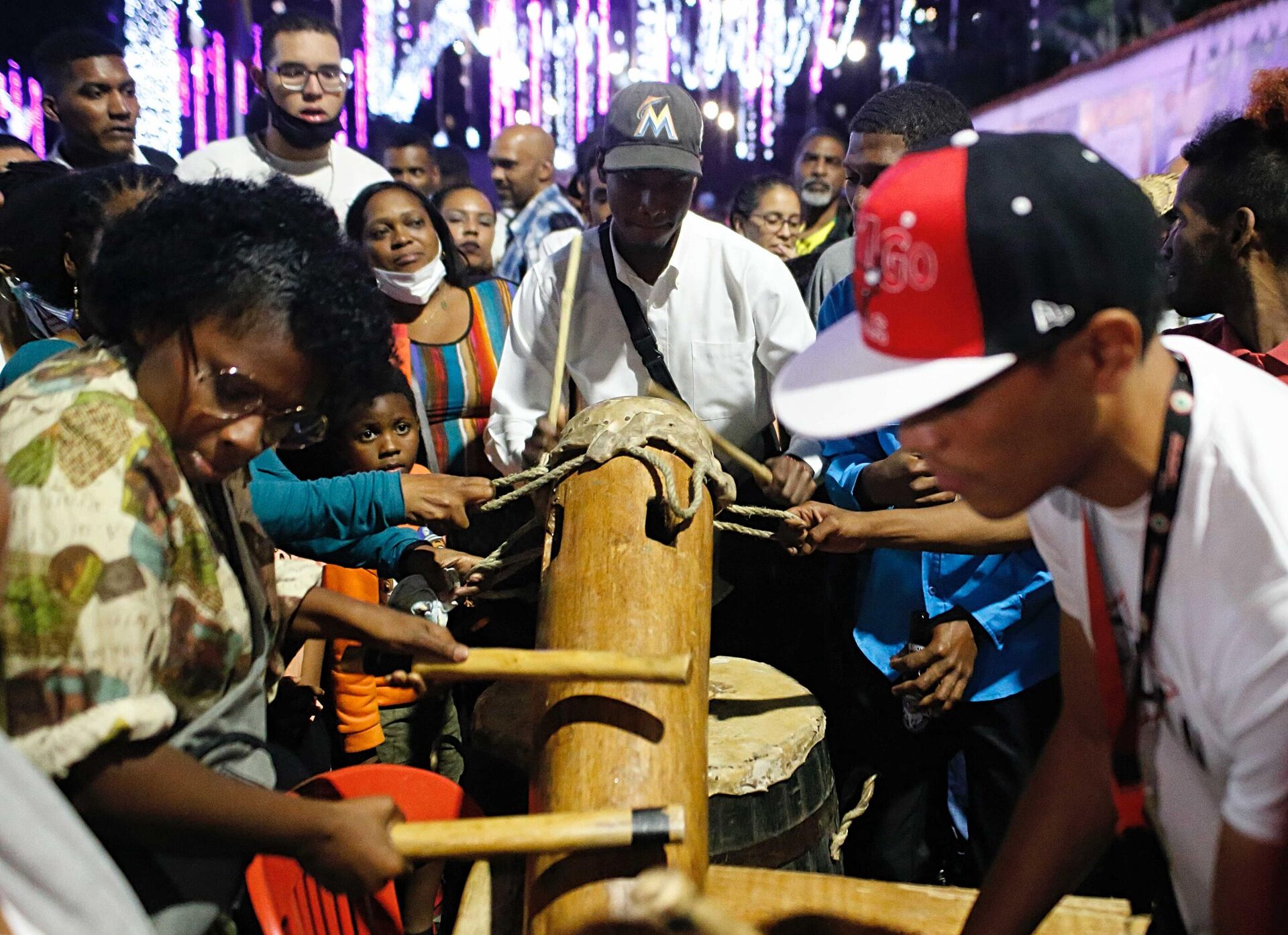 El tambor, figura central alrededor de la veneración a San Juan - Sputnik Mundo, 1920, 17.12.2021