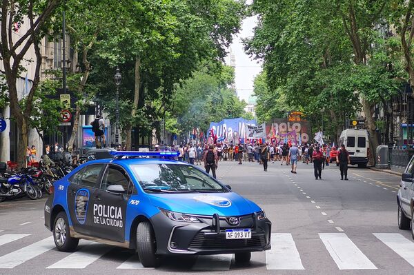 20 años del 'Argentinazo' - Sputnik Mundo