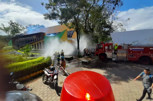 Simulacro de un terremoto magnitud 7,5 en Nicaragua - Sputnik Mundo