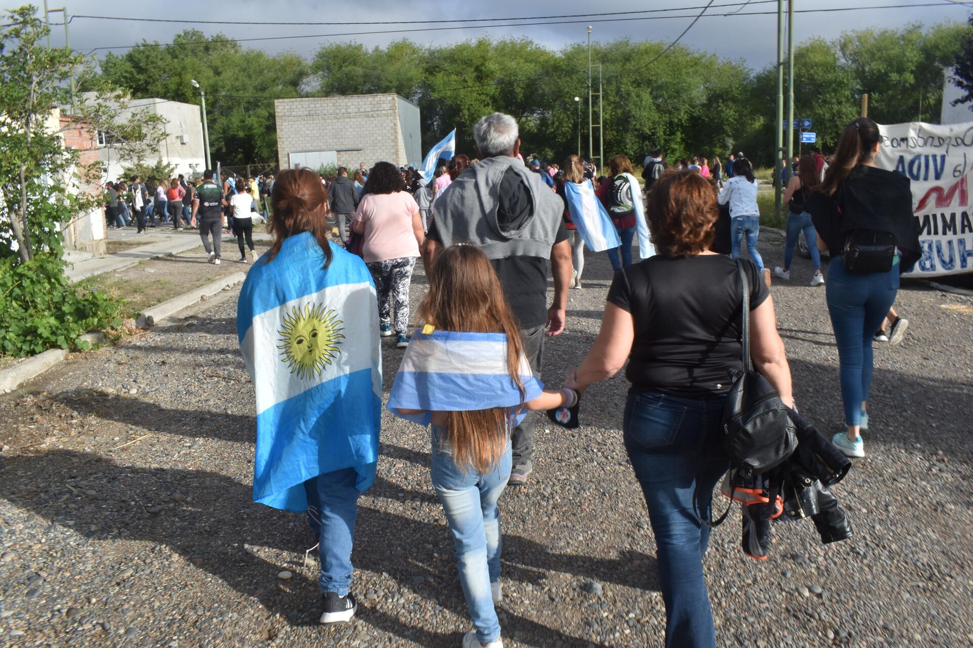 Marcha contra la ley de megaminería en Chubut, Argentina - Sputnik Mundo, 1920, 21.12.2021