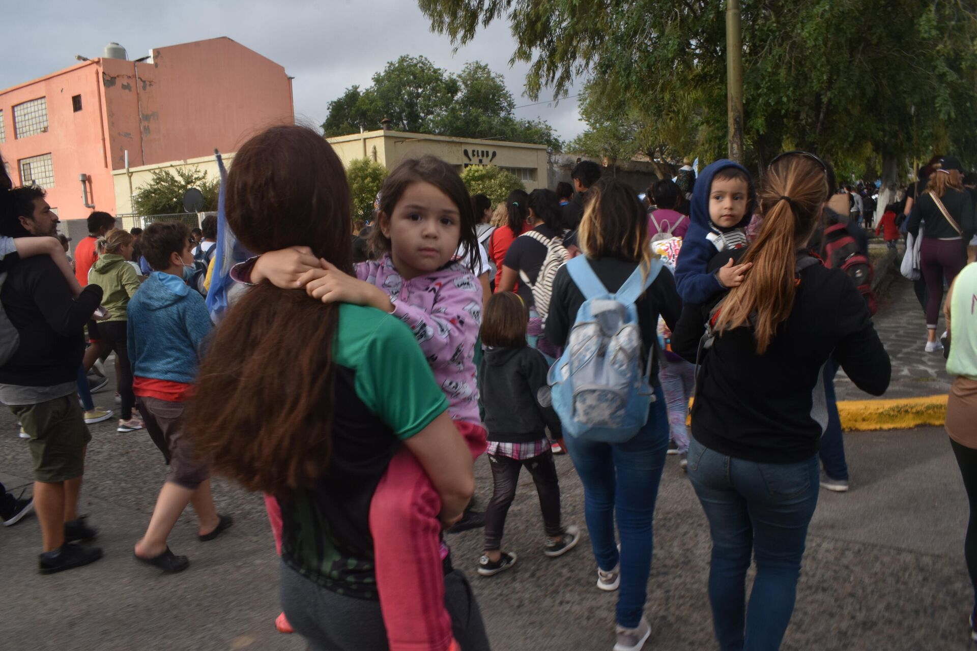 Marcha contra la ley de megaminería en Chubut, Argentina - Sputnik Mundo, 1920, 21.12.2021