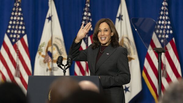 La vicepresidenta de EEUU, Kamala Harris - Sputnik Mundo