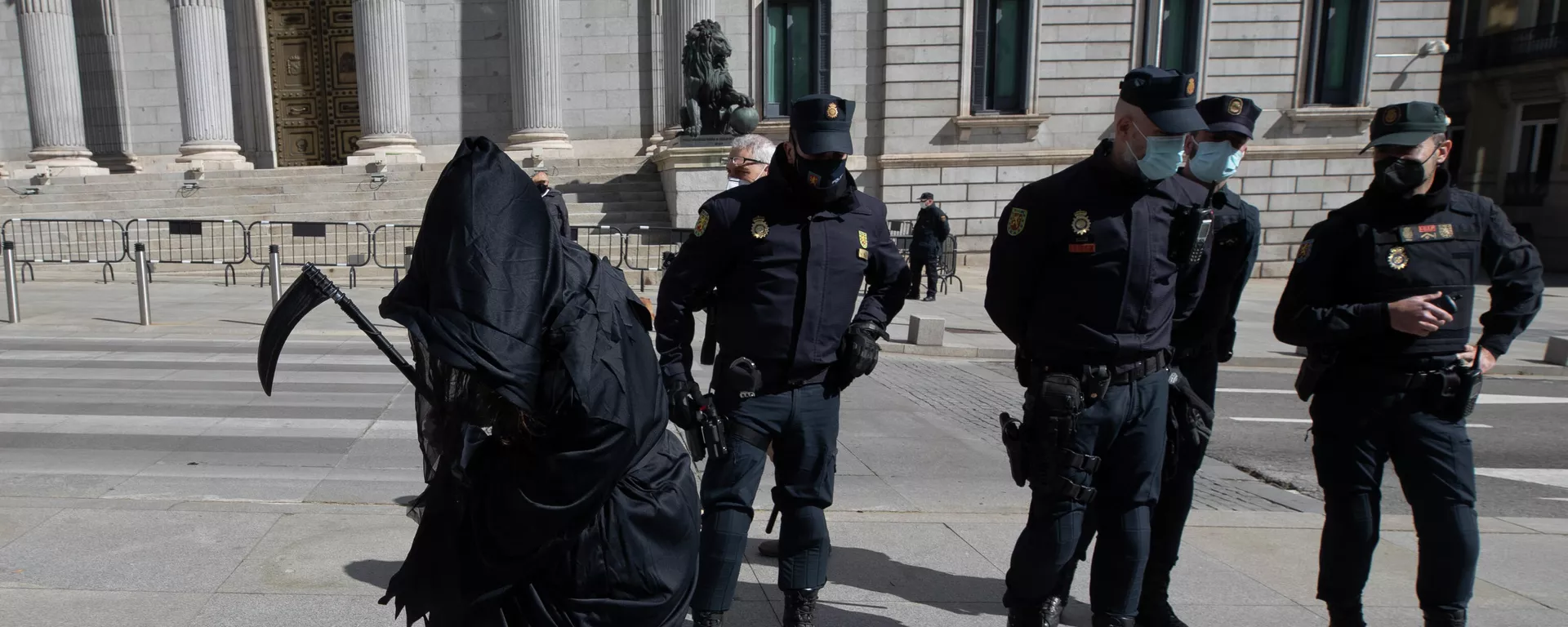Las protestas a favor de la ley de eutanasia en España (archivo) Las protestas a favor de la ley de eutanasia en España (archivo) - Sputnik Mundo, 1920, 23.12.2021