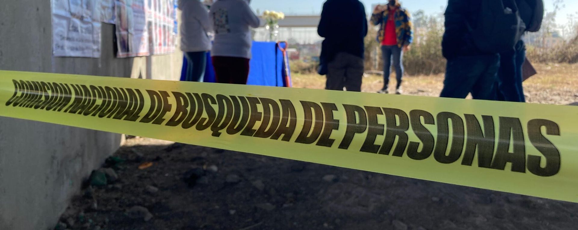 La búsqueda de personas desaparecidas contó con la presencia de familiares de víctimas y autoridades La búsqueda de personas desaparecidas contó con la presencia de familiares de víctimas y autoridades - Sputnik Mundo, 1920, 01.04.2022
