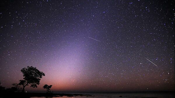 Lluvia de estrellas de las Cuadrántidas.  - Sputnik Mundo