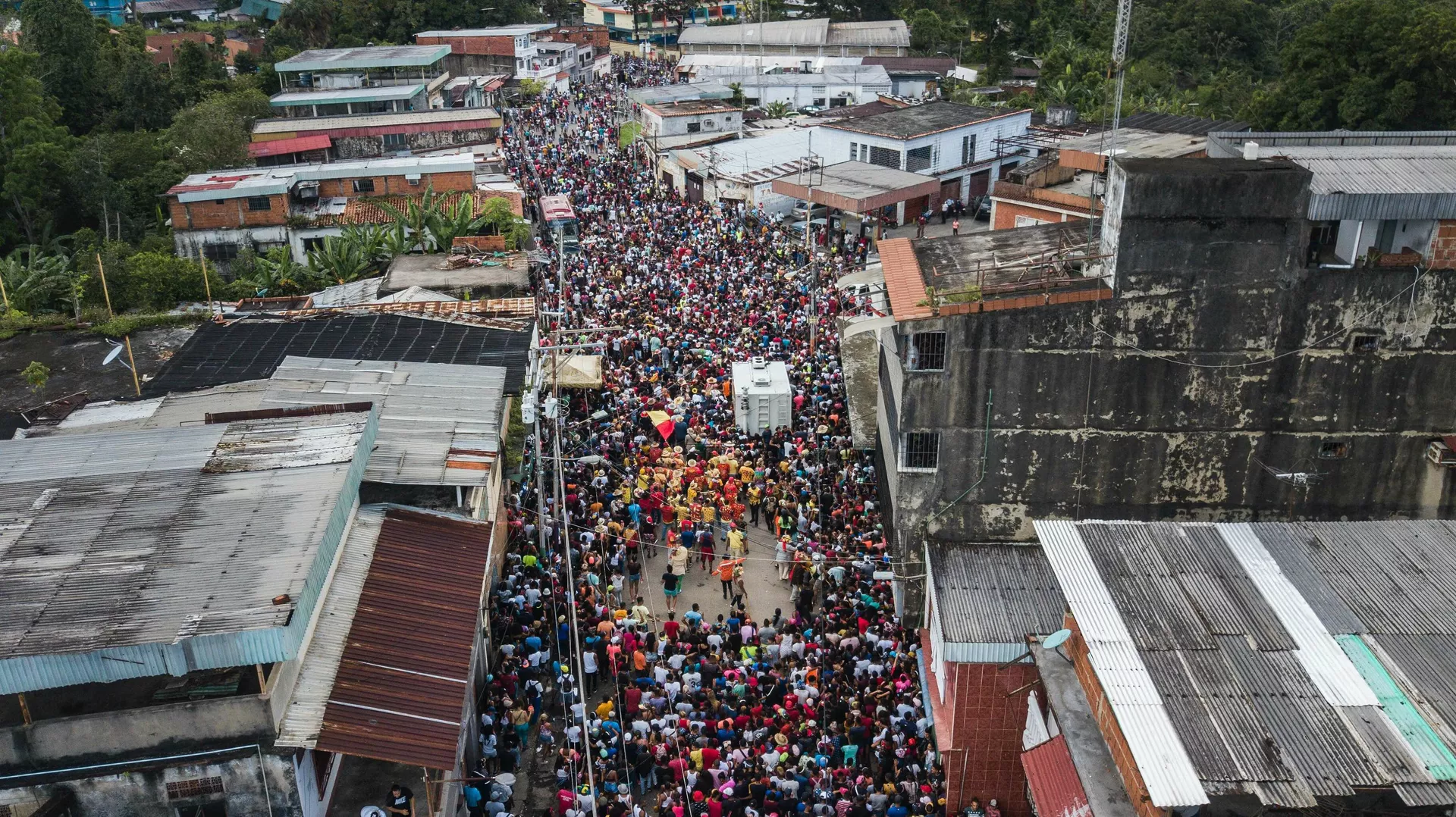 Pueblo de Caucagua participa masivamente del Día de los Santos Inocentes - Sputnik Mundo, 1920, 29.12.2021