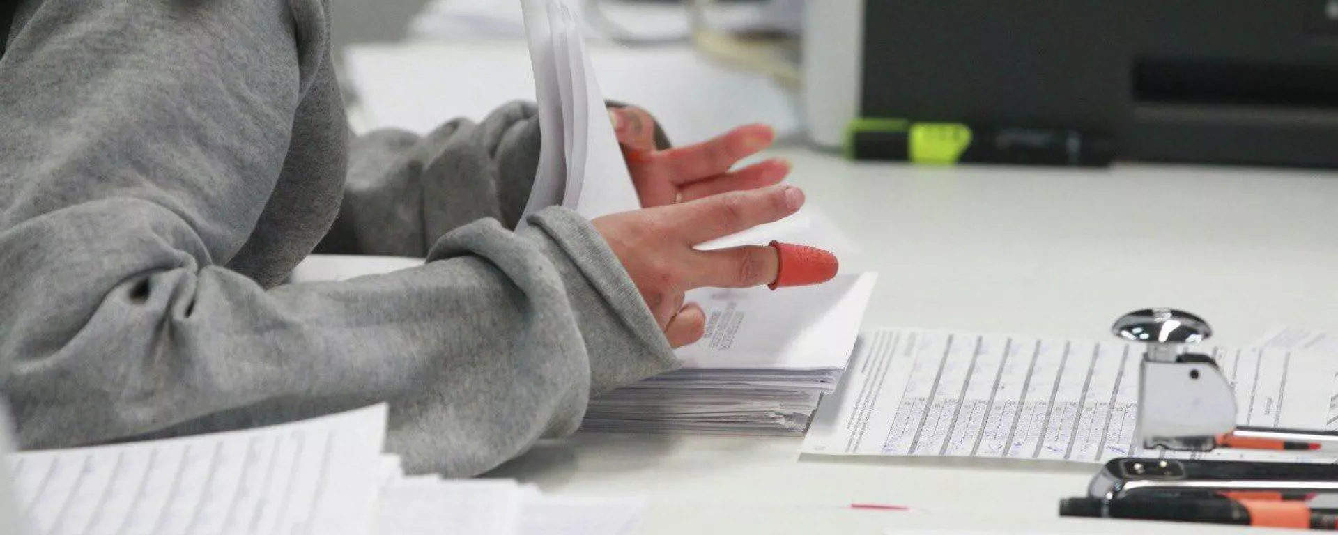 Proceso de validación de firmas recibidas para la revocación de mandato. Proceso de validación de firmas recibidas para la revocación de mandato. - Sputnik Mundo, 1920, 13.01.2022
