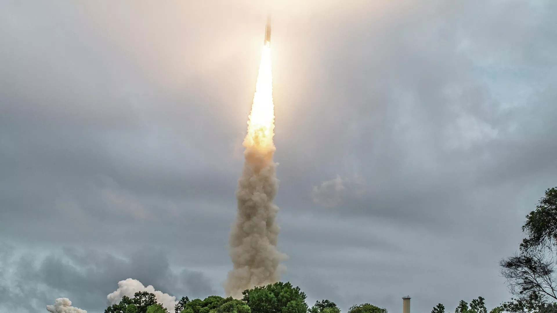El lanzamiento del telescopio espacial James Webb