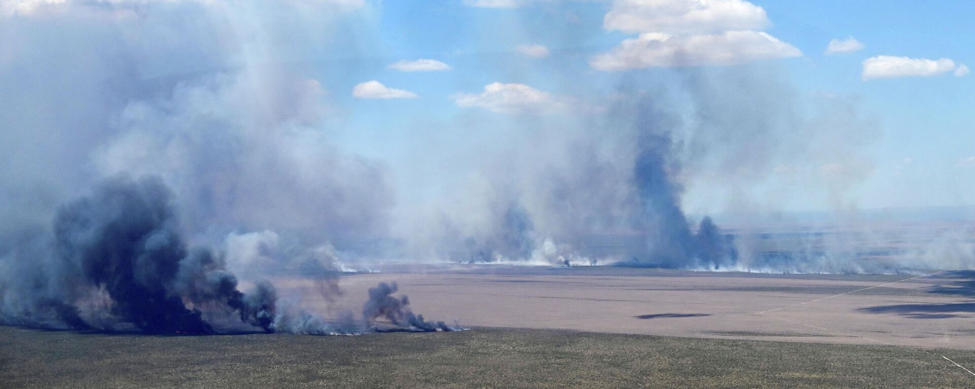 Un incendio en Patagonia costera argentina  - Sputnik Mundo, 1920, 04.01.2022