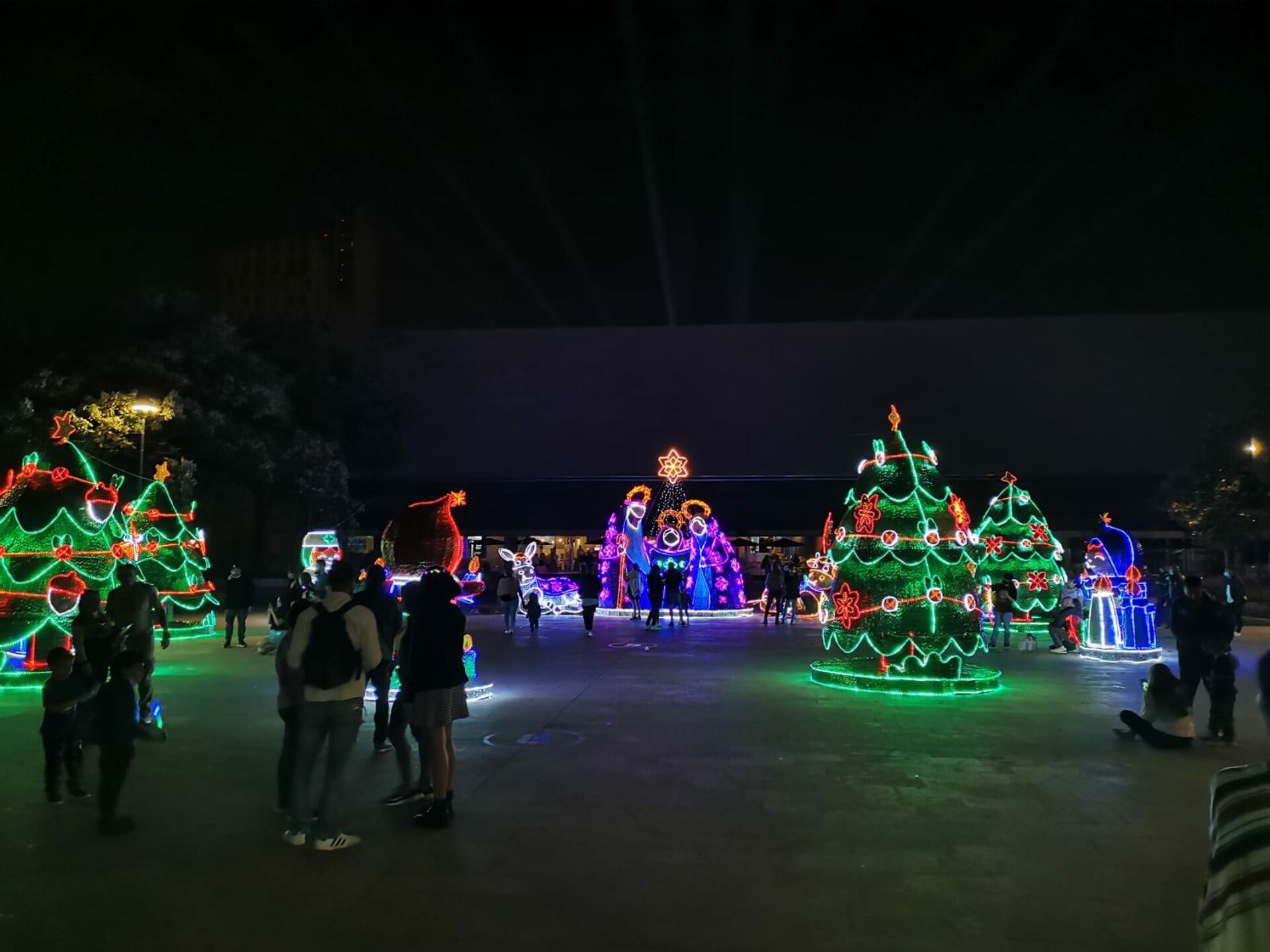 Alumbrados en Medellín - Sputnik Mundo, 1920, 04.01.2022