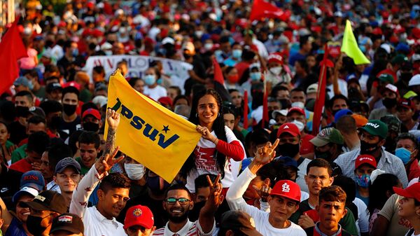 Multitudinario cierre de campaña del PSUV en Barinas - Sputnik Mundo