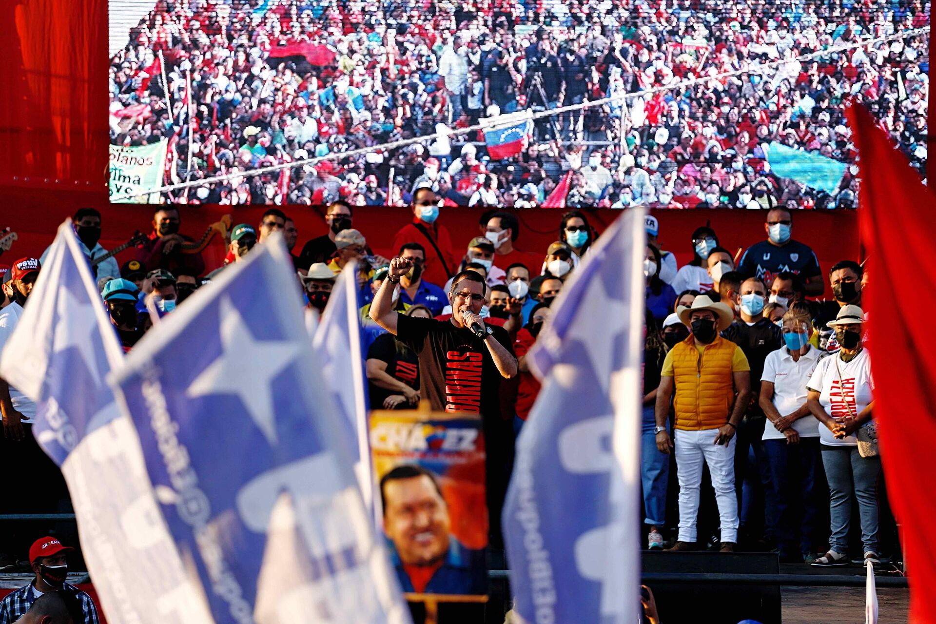 Jorge Arreaza, candidato a la gobernación de Barinas durante cierre de campaña electoral - Sputnik Mundo, 1920, 07.01.2022