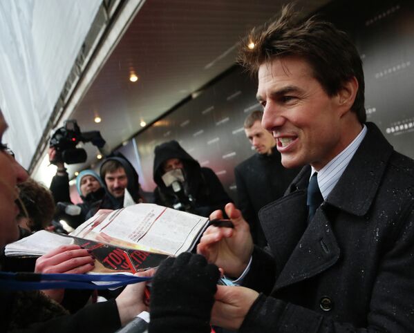 Tom Cruise es un tigre aventurero. Es capaz de tener una Entrevista con el vampiro, e incluso la misión más imposible no le da miedo. - Sputnik Mundo