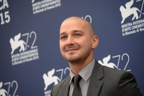 Shia LaBeouf es otro buen ejemplo de un tigre con talento. No es solo actor, sino también pintor. En pocas palabras, es una persona muy polifacética. - Sputnik Mundo