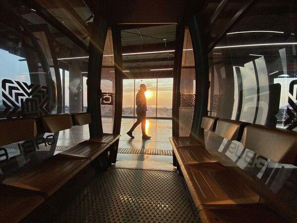 El primer lugar lo ganó Óscar Esteban Montiel Arontes, quien recibió más de 7.000 votos. - Sputnik Mundo