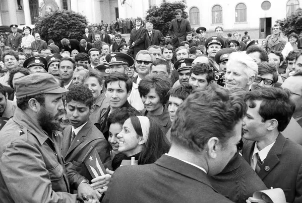 Fidel Castro durante una visita a Minsk (actual capital de Bielorrusia), el 1 de julio de 1972. Fidel Castro durante una visita a Minsk (actual capital de Bielorrusia), el 1 de julio de 1972. - Sputnik Mundo