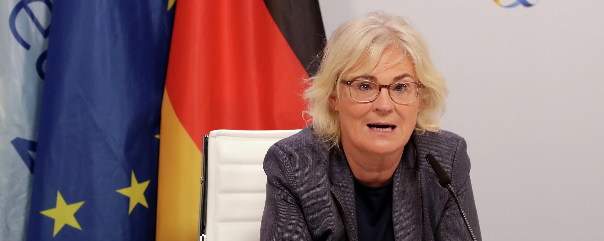  La ministra de Defensa de Alemania, Christine Lambrecht - Sputnik Mundo, 1920, 14.01.2022