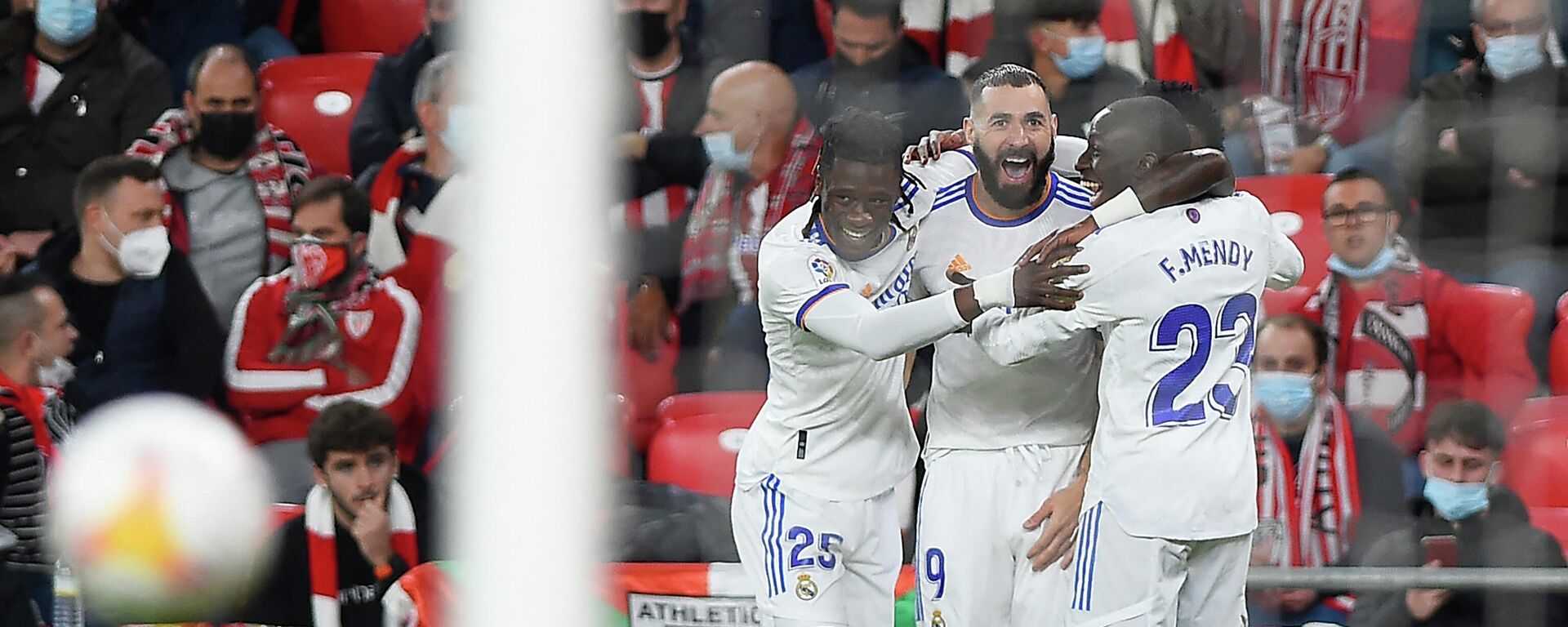Equipo de Real Madrid celebra gol ante Athletic Club - Sputnik Mundo, 1920, 16.01.2022