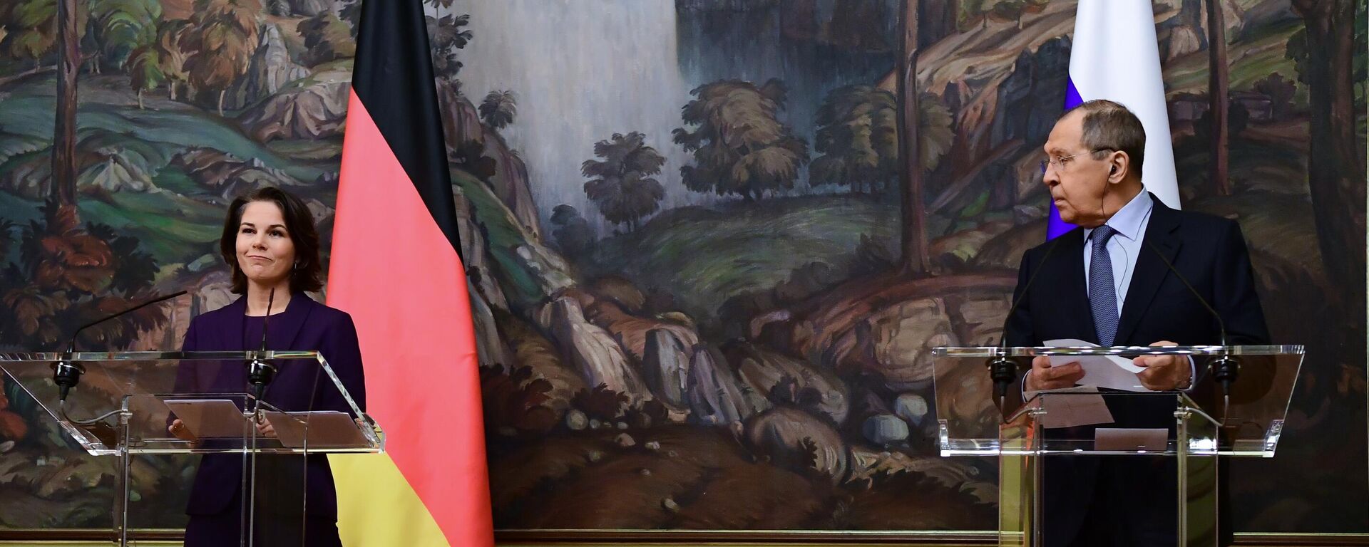 Las conversaciones entre el canciller ruso, Serguéi Lavrov, y su homóloga alemana, Annalena Baerbock, Moscú, el 18 de enero - Sputnik Mundo, 1920, 18.01.2022