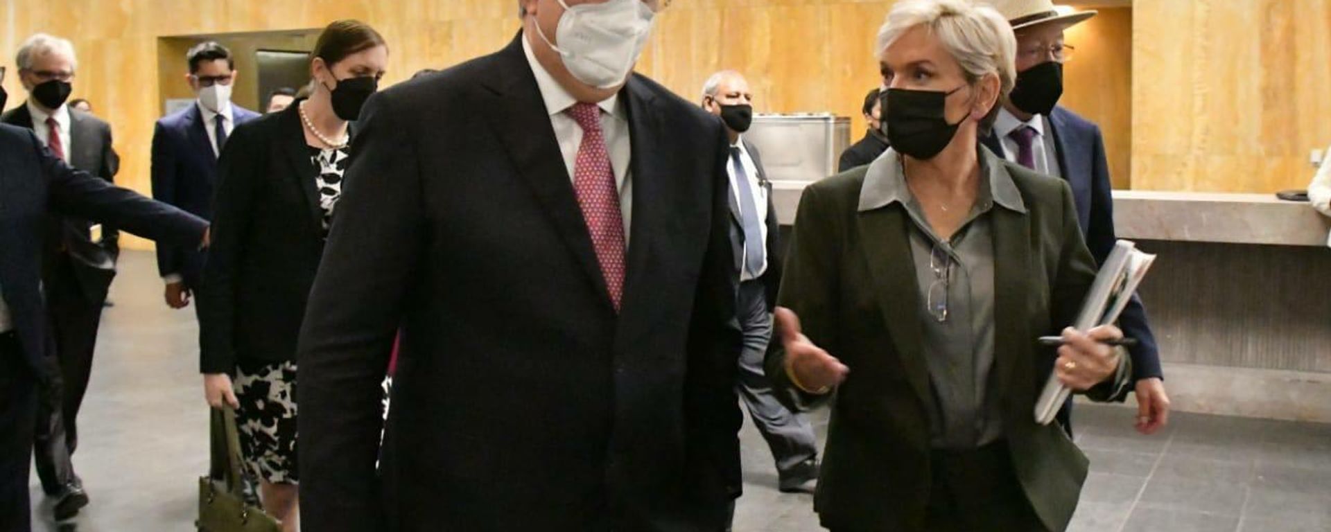 El canciller mexicano Marcelo Ebrard y la secretaria de energía de EEUU, Jennifer Granholm El canciller mexicano Marcelo Ebrard y la secretaria de energía de EEUU, Jennifer Granholm - Sputnik Mundo, 1920, 20.01.2022