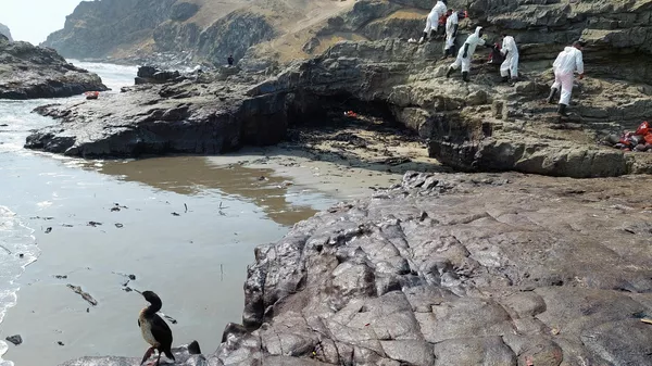Derrame en Perú - Sputnik Mundo