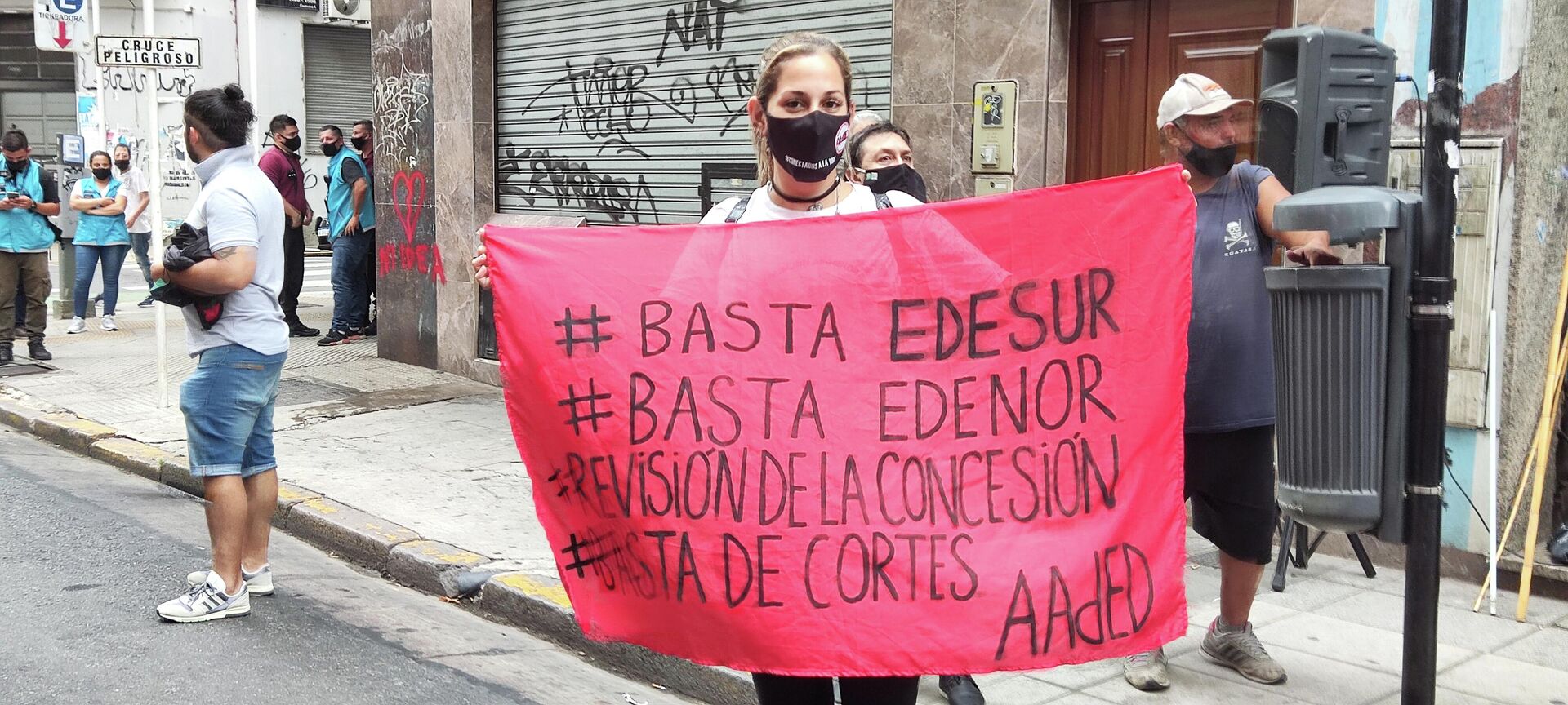 Protesta en Buenos Aires frente a Edesur - Sputnik Mundo, 1920, 20.01.2022