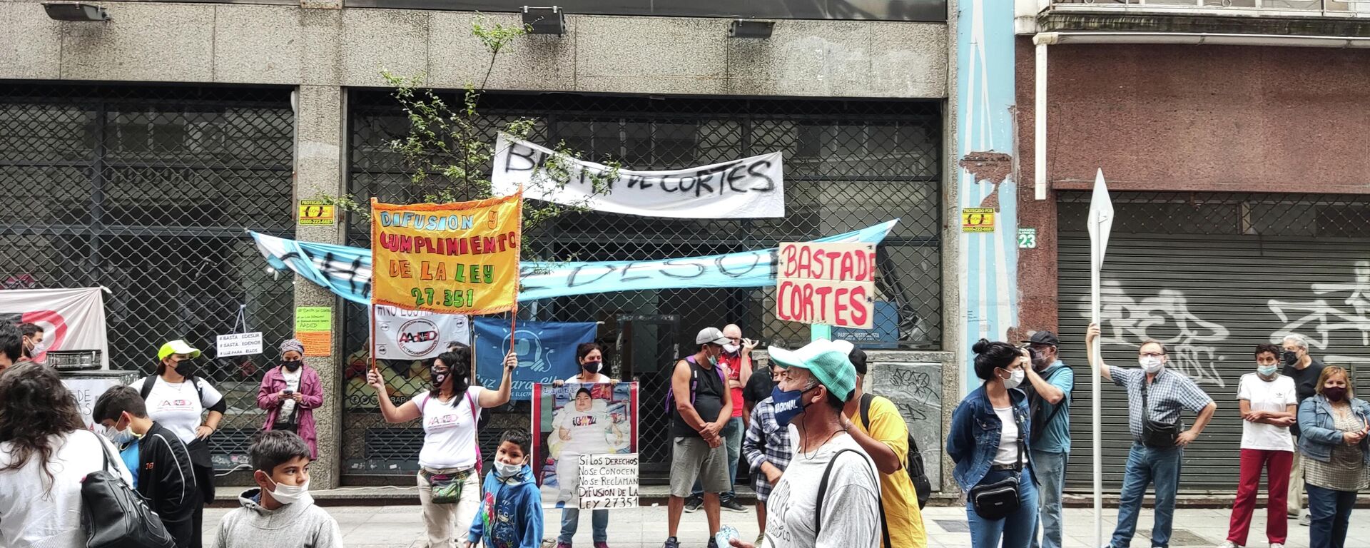 Protesta en Buenos Aires frente a Edesur - Sputnik Mundo, 1920, 20.01.2022