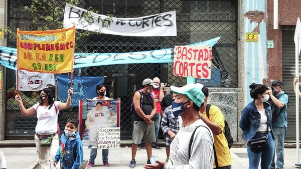 Protesta en Buenos Aires frente a Edesur - Sputnik Mundo